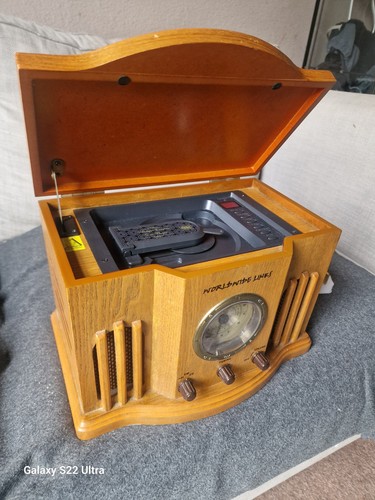 Crosley retro record player - crosley,